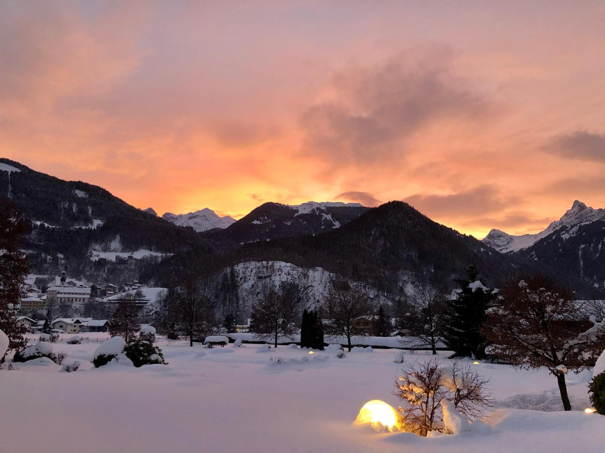 Hotel Vitalquelle Montafon 쉬룬즈 외부 사진
