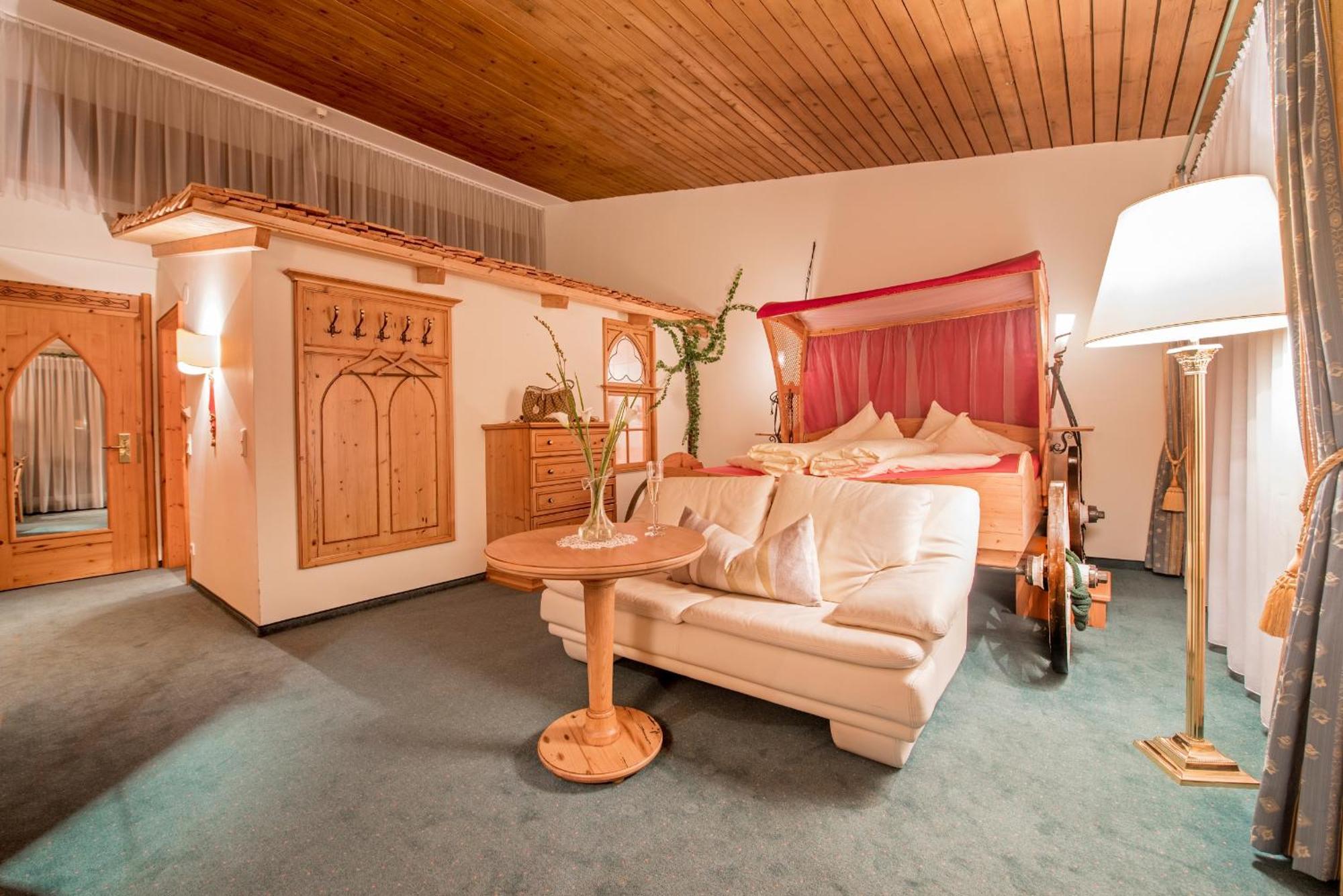 Hotel Vitalquelle Montafon 쉬룬즈 외부 사진